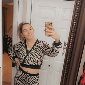 Meet your Posher, Emily